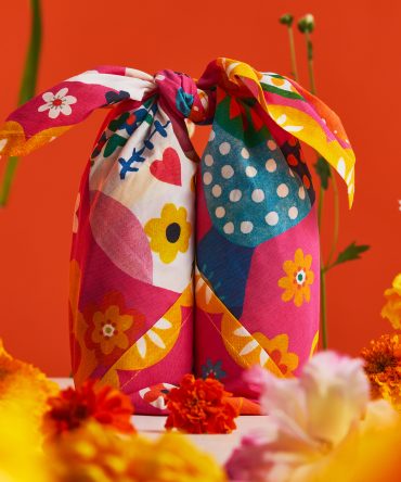Alebrijes Knot Wrap